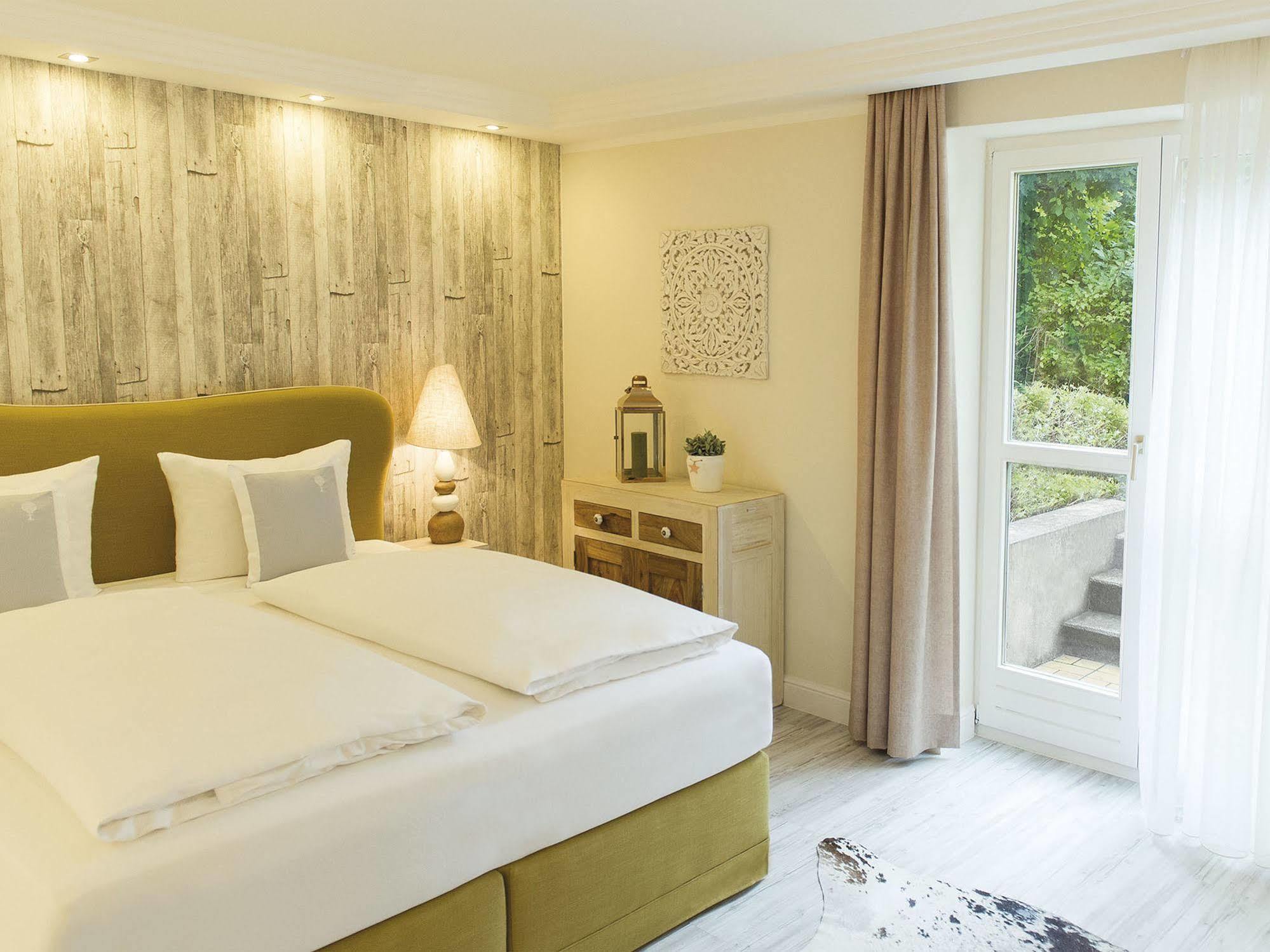 Donau Lodge Boardinghouse اشتراوبينغ المظهر الخارجي الصورة