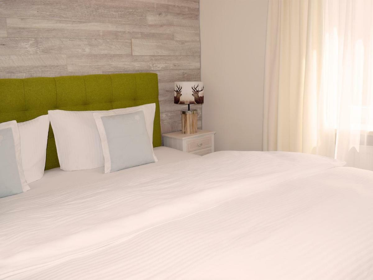 Donau Lodge Boardinghouse اشتراوبينغ المظهر الخارجي الصورة